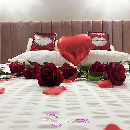 Galaxy Spa - Suite Venus Jacuzzi Et Sauna Privatif Champigneulles Εξωτερικό φωτογραφία