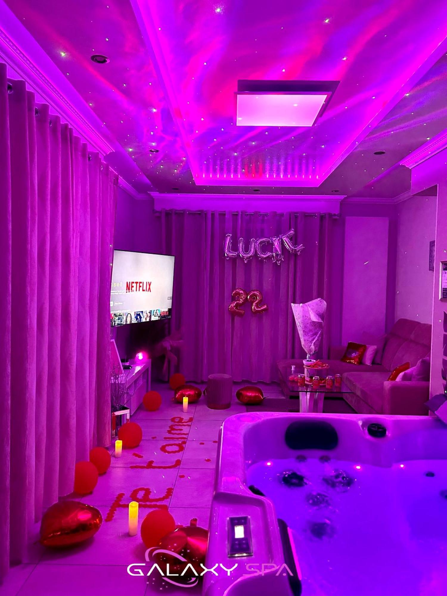 Galaxy Spa - Suite Venus Jacuzzi Et Sauna Privatif Champigneulles Εξωτερικό φωτογραφία