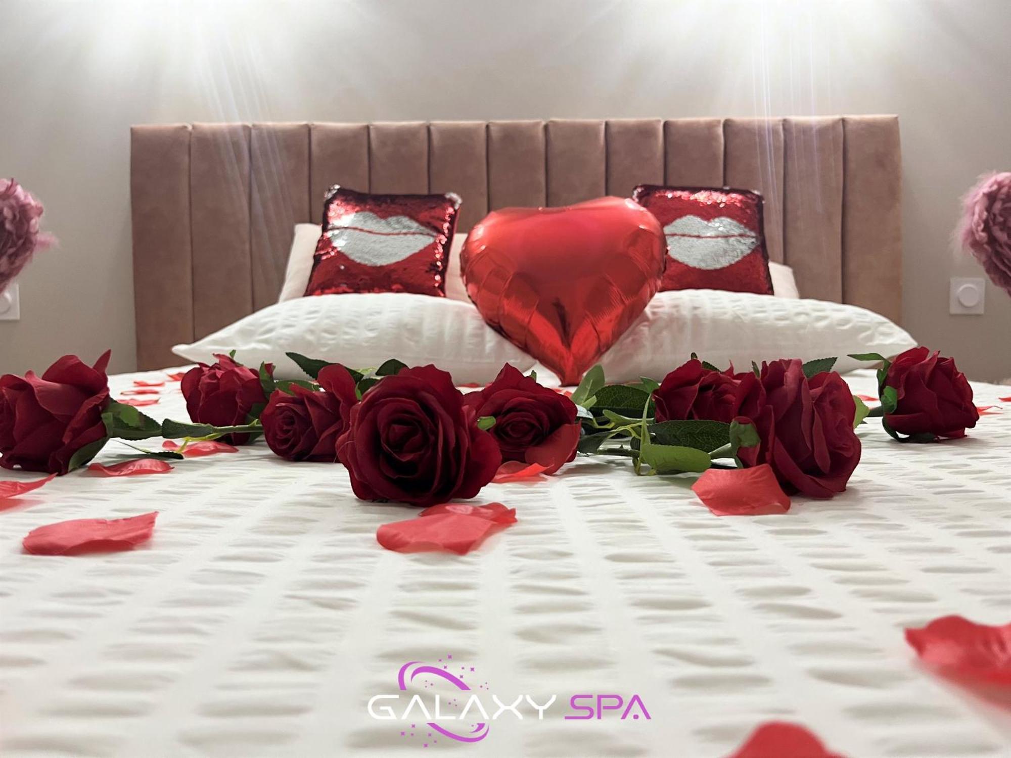 Galaxy Spa - Suite Venus Jacuzzi Et Sauna Privatif Champigneulles Εξωτερικό φωτογραφία