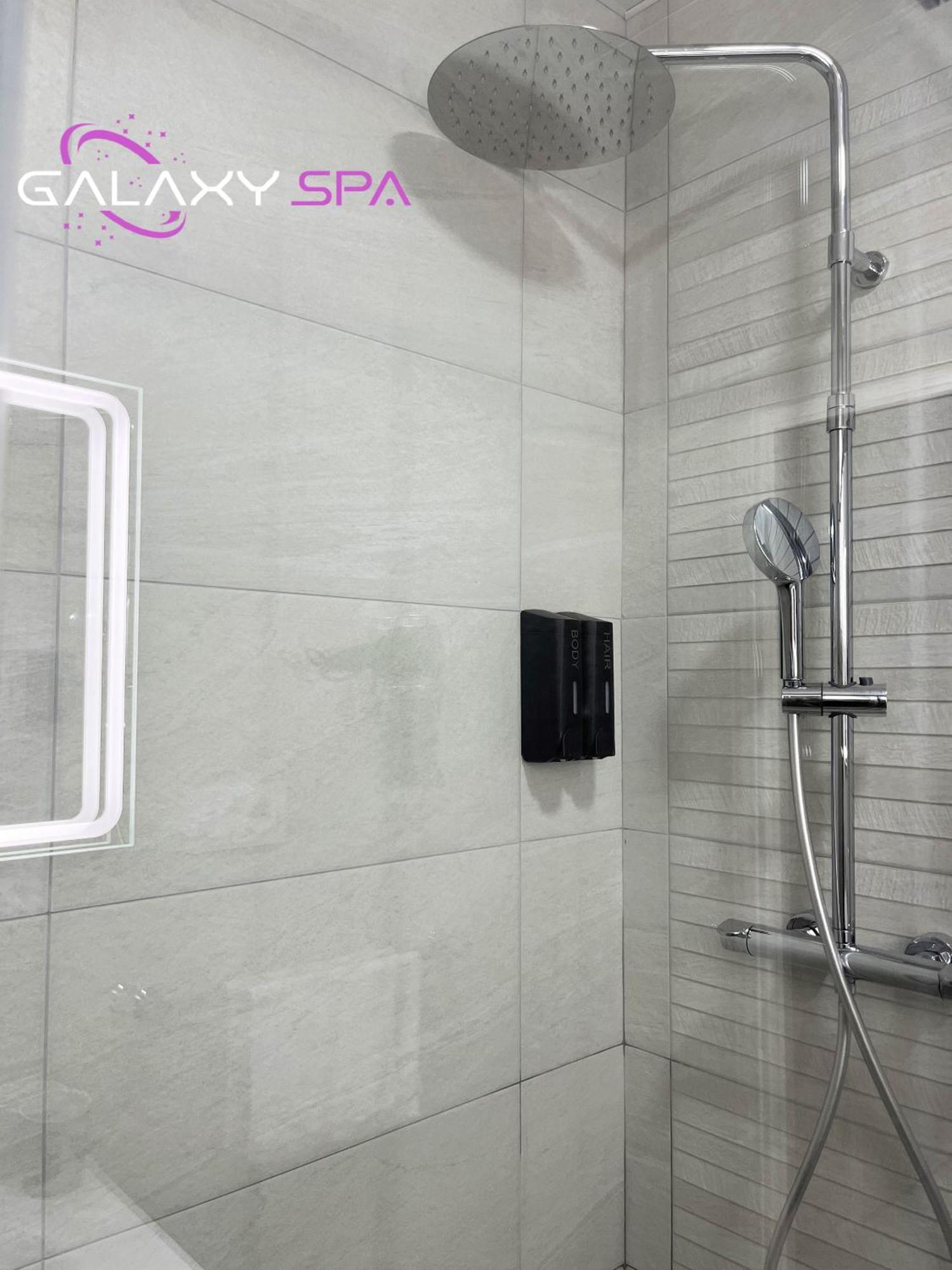 Galaxy Spa - Suite Venus Jacuzzi Et Sauna Privatif Champigneulles Εξωτερικό φωτογραφία