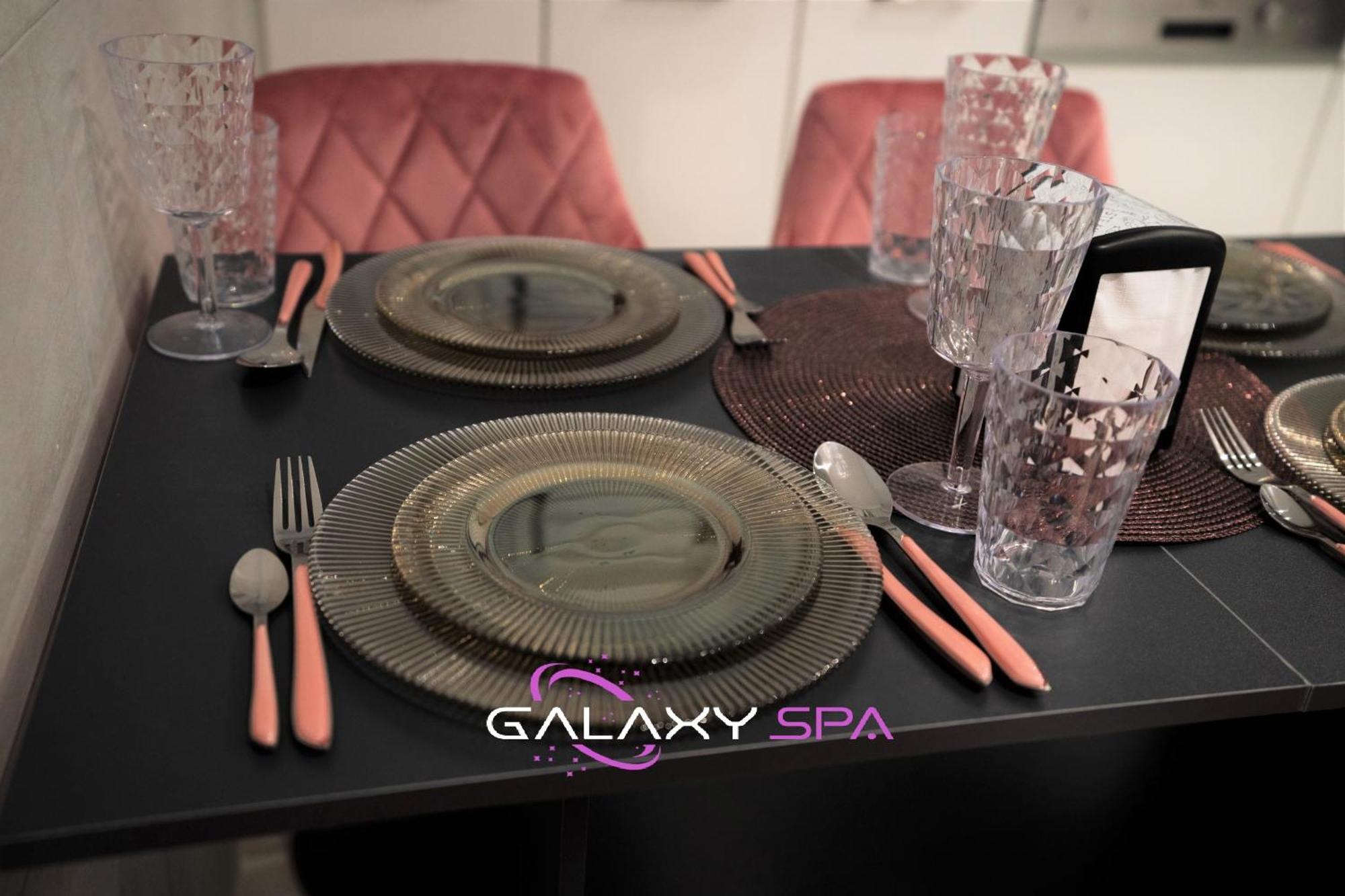 Galaxy Spa - Suite Venus Jacuzzi Et Sauna Privatif Champigneulles Εξωτερικό φωτογραφία
